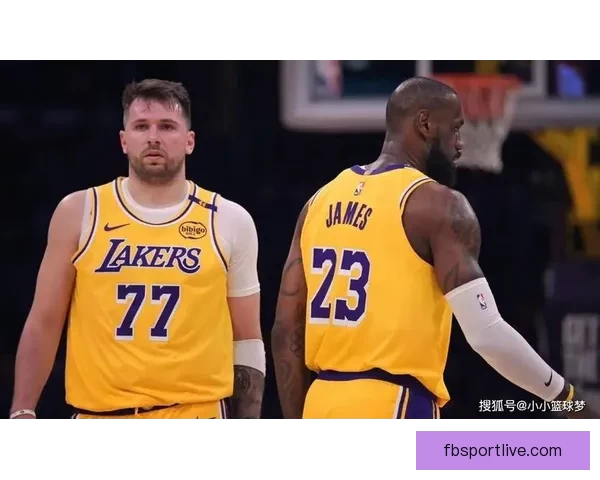 NBA官方:骑士胜利即可锁定季后赛 湖人需满足两条件之一才可夺太平洋赛区冠军 NBA官方:骑士胜利即可锁定季后赛 湖人需满足两条件之一才可夺太平洋赛区冠军