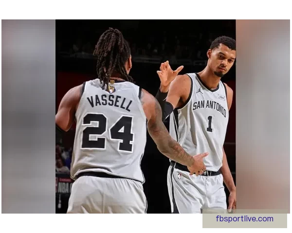 NBA东西部前十揭晓榜首竞争白热化雄鹿领衔十队无缘季后赛